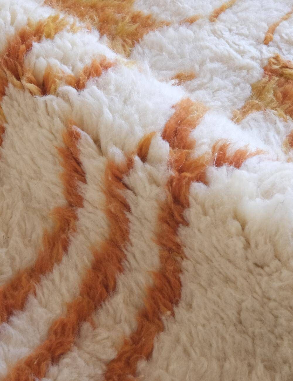 Contemporary Beni Mrirt Rug - 312 x 215 cm