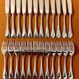 Christofle Perles 12-piece fish cutlery set, excellent condition