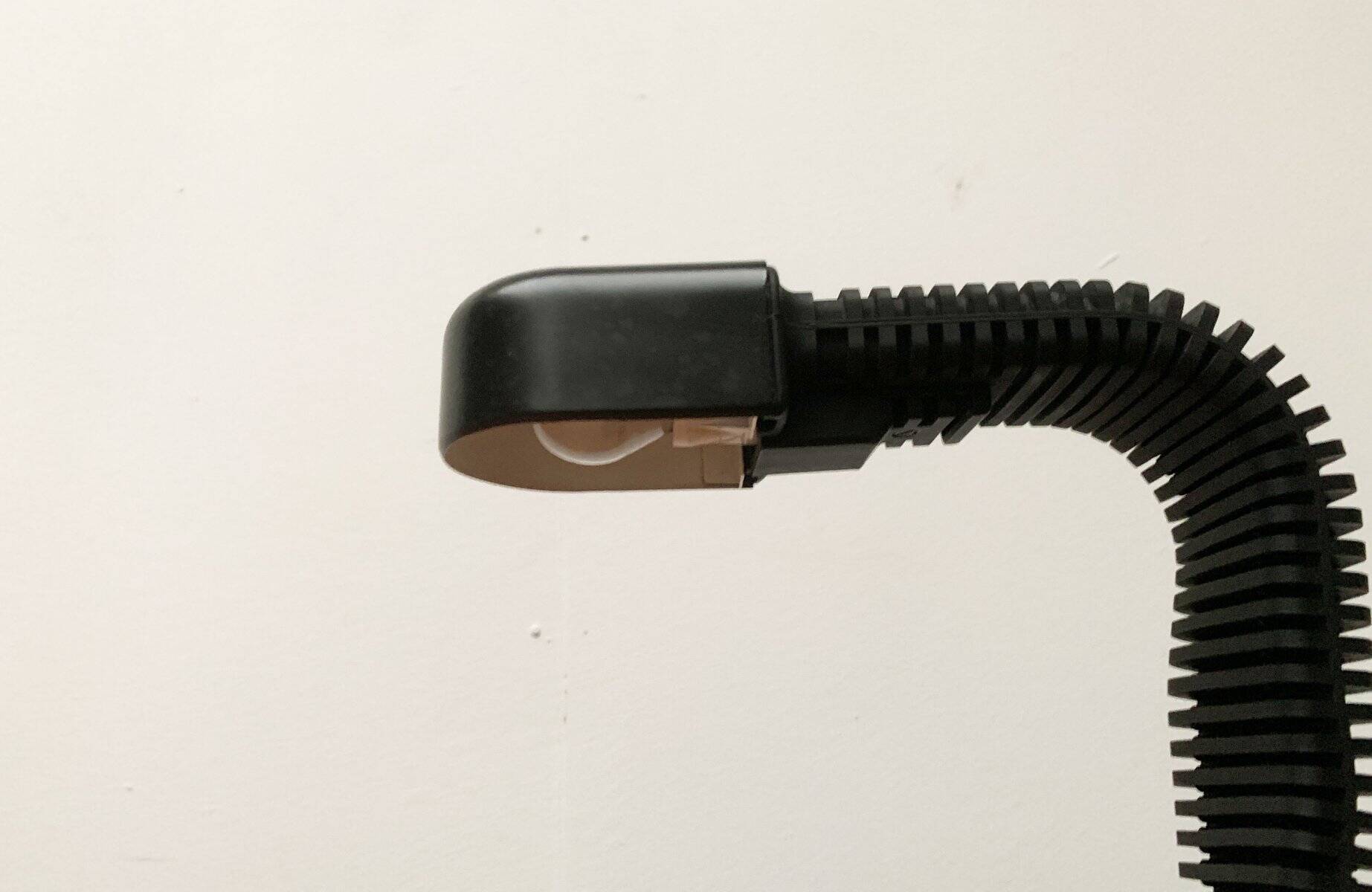 Vintage space age Cobra table lamp by Masayuki Kurokawa