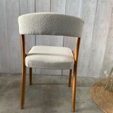 Series of 4 chairs