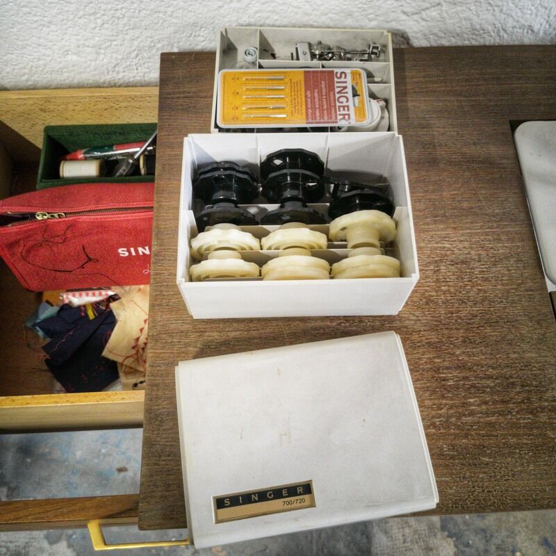 Vintage sewing machine console