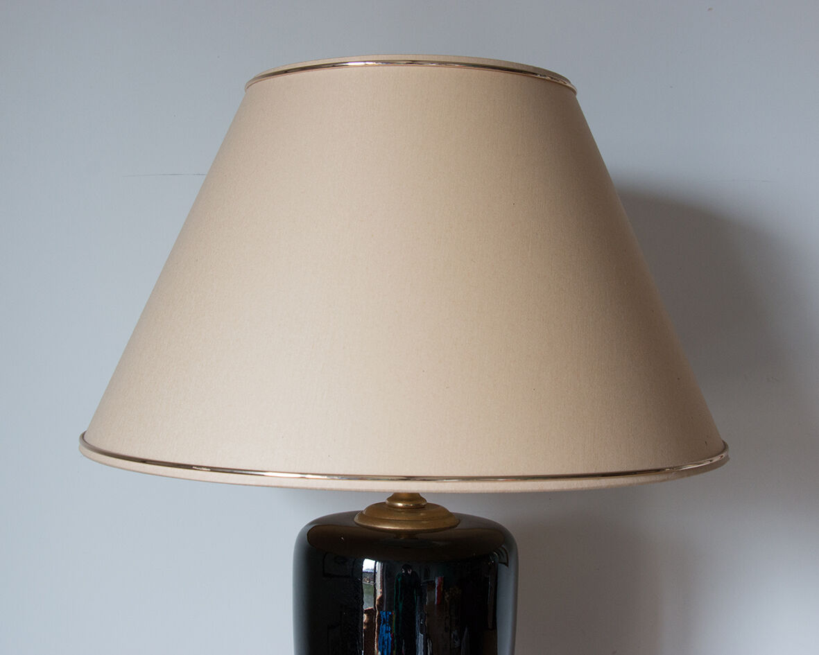 Black and gold lamp