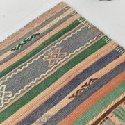 Kilim Vintage Anatolien, Rayures Tribales et Motifs Géométriques Pastel