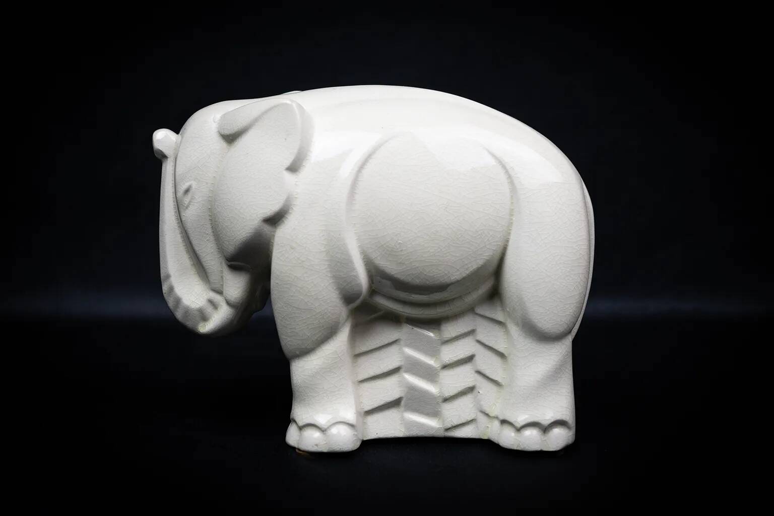 Cracked porcelain elephant in Art Deco style attributed to Charles Lemanceau, 1930.