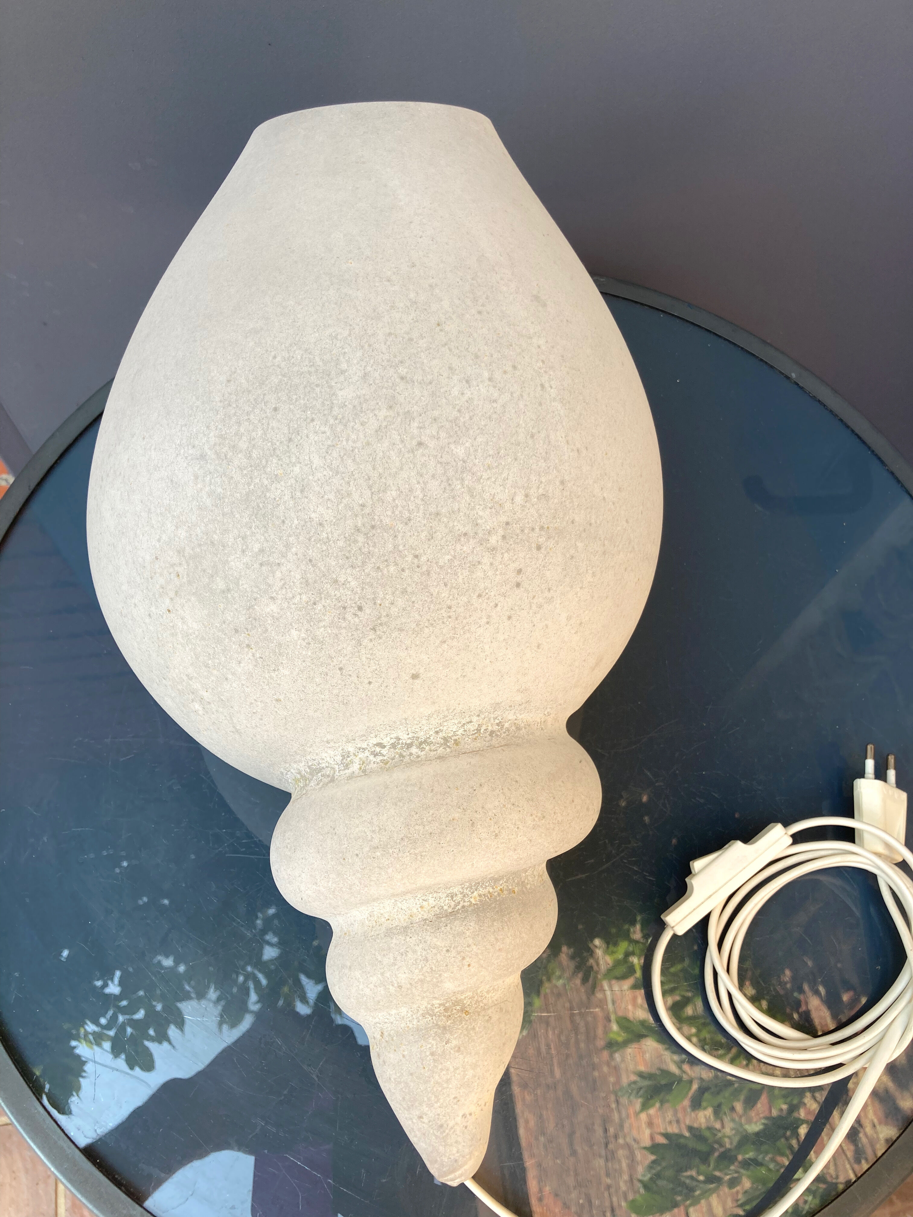Glass shell lamp