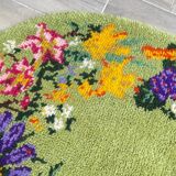 Oval rug from the 70s in pure wool 144x88cm