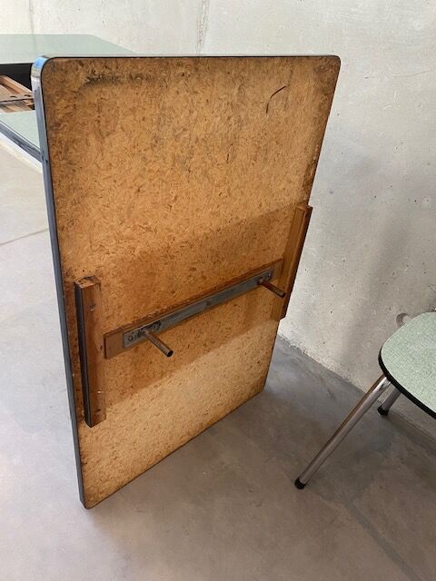 Table formica extensions 150 cm with 4 seats