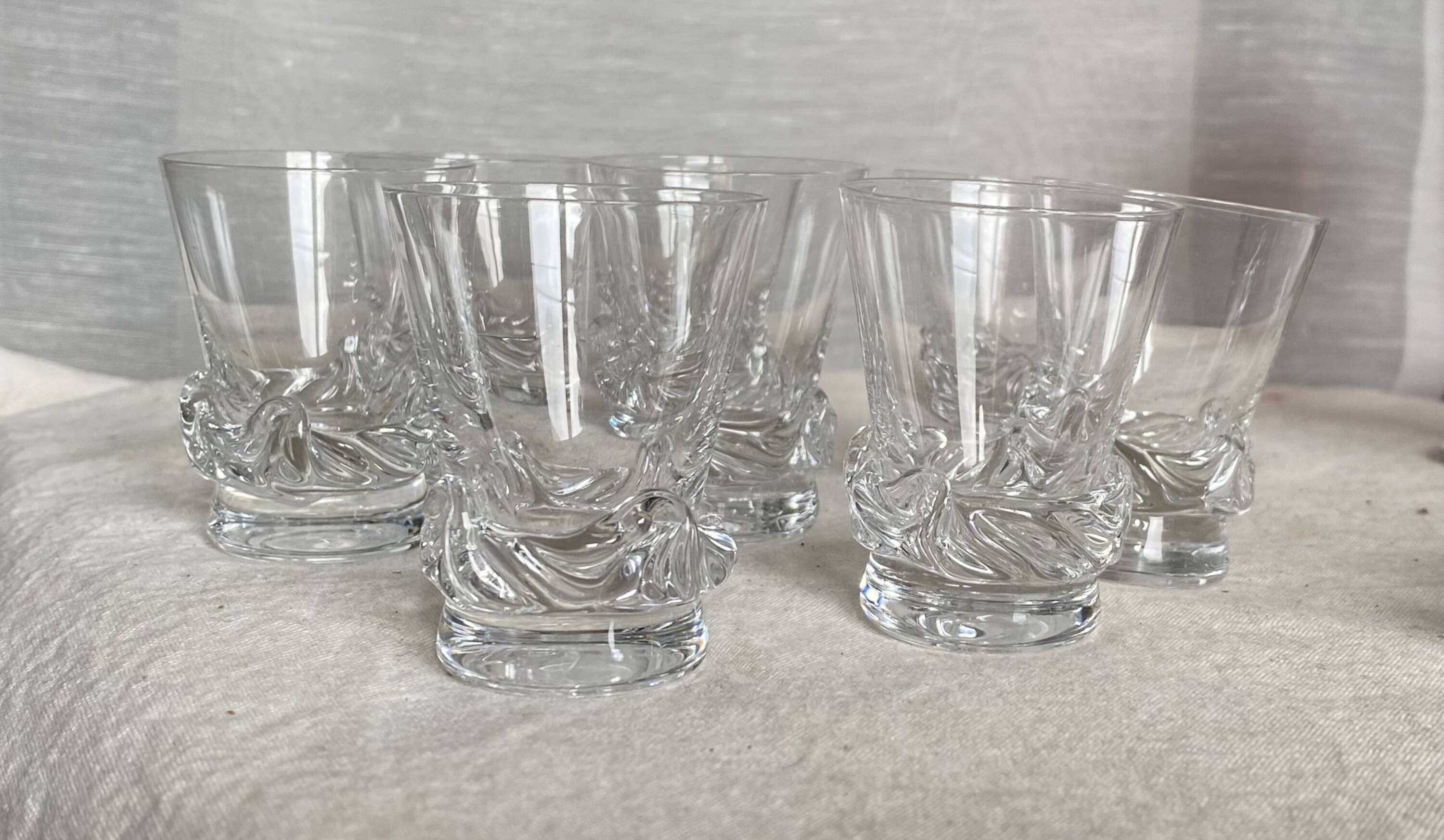 Set of 8 vintage DAUM crystal shooter glasses, 1970s