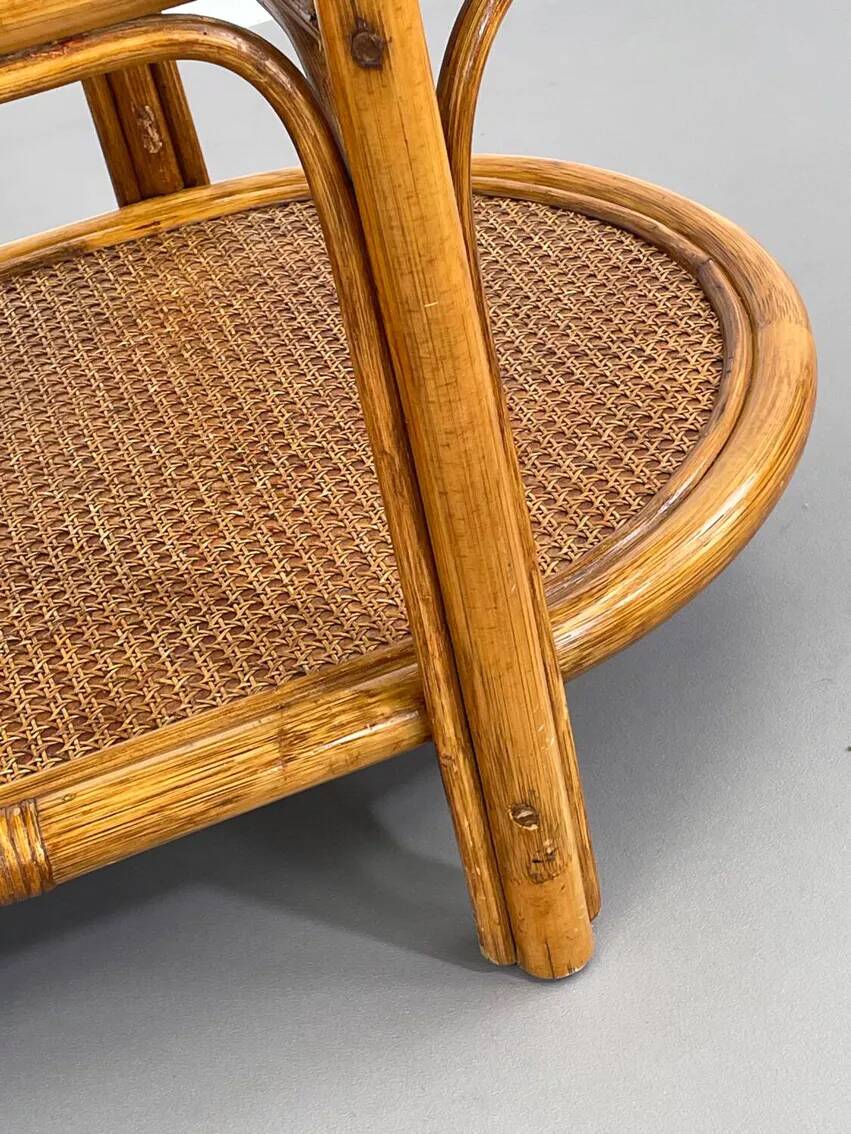 Vintage roasttan coffee table and glass top