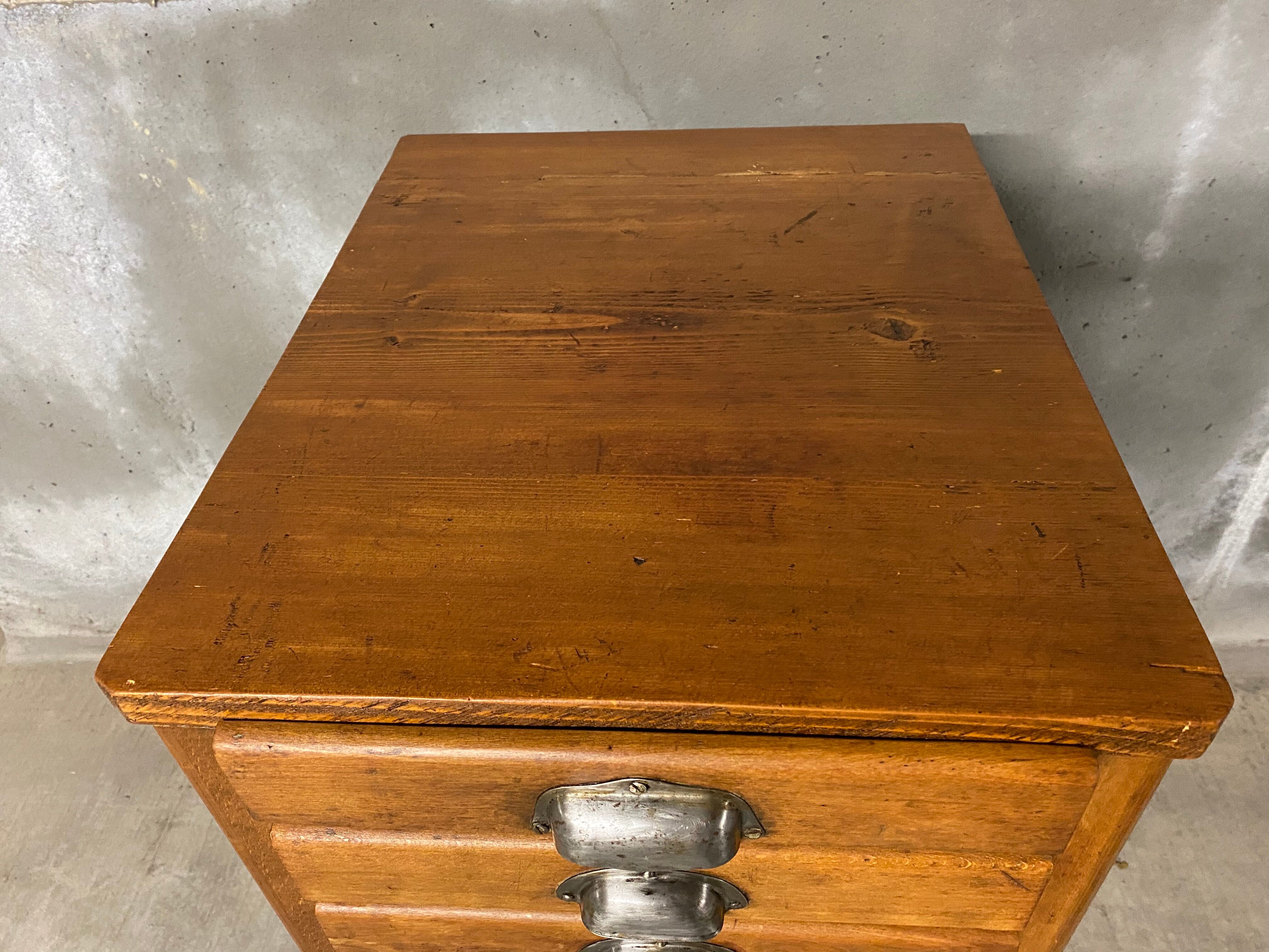 Vintage printing craft furniture 1930