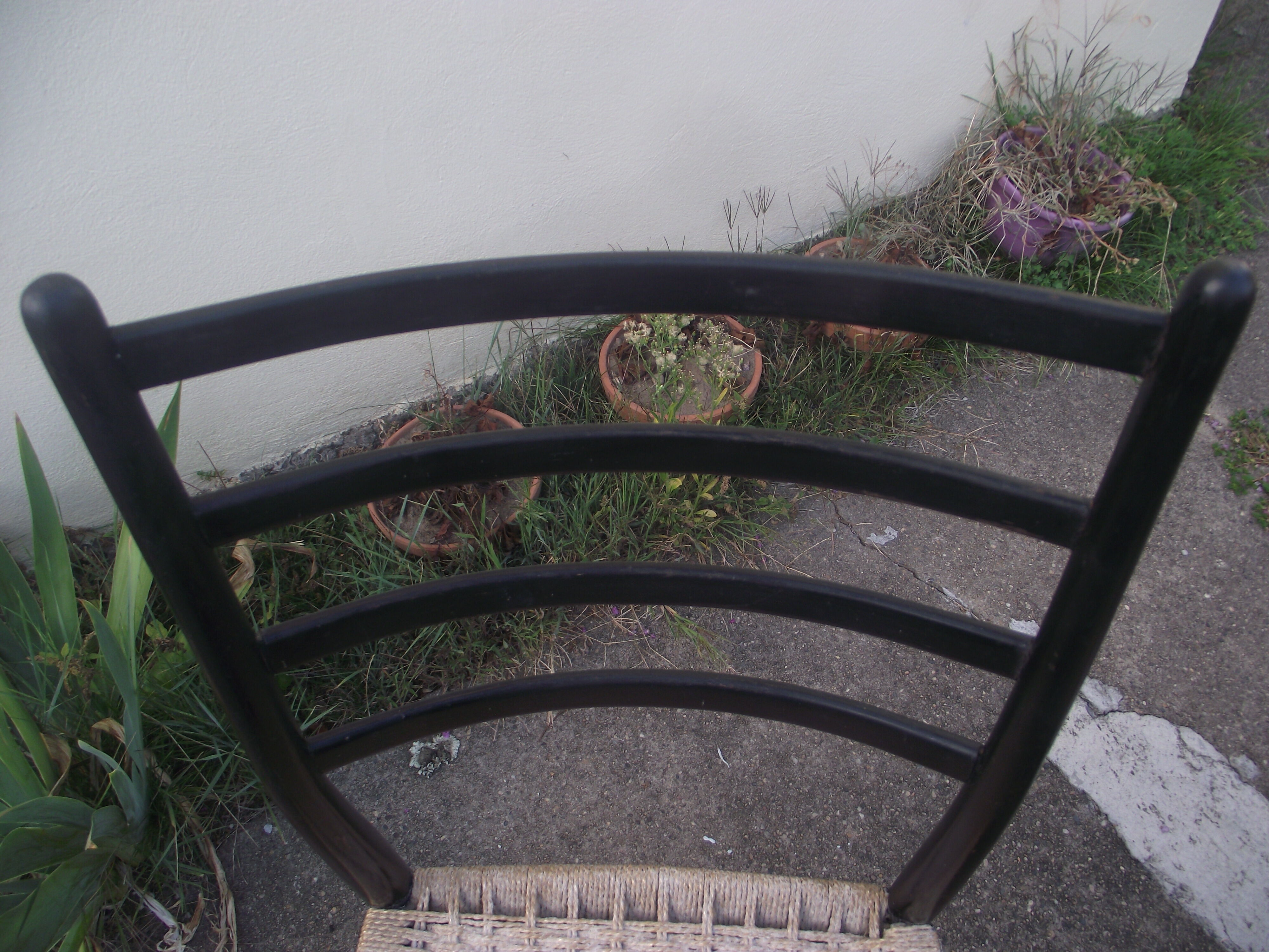 Pair of Italian design chairs 60