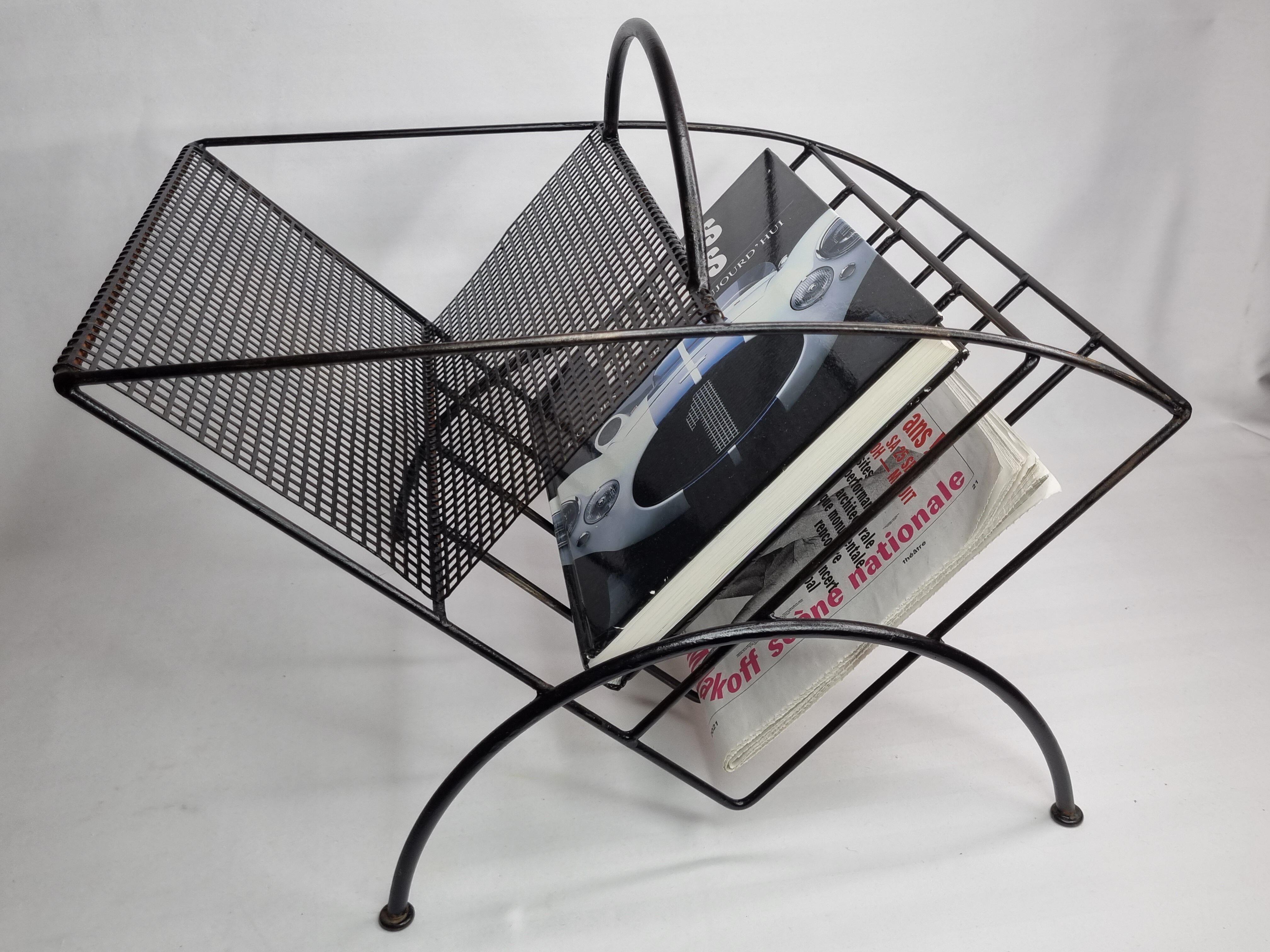 Vintage magazine holder in steel and perforated metal