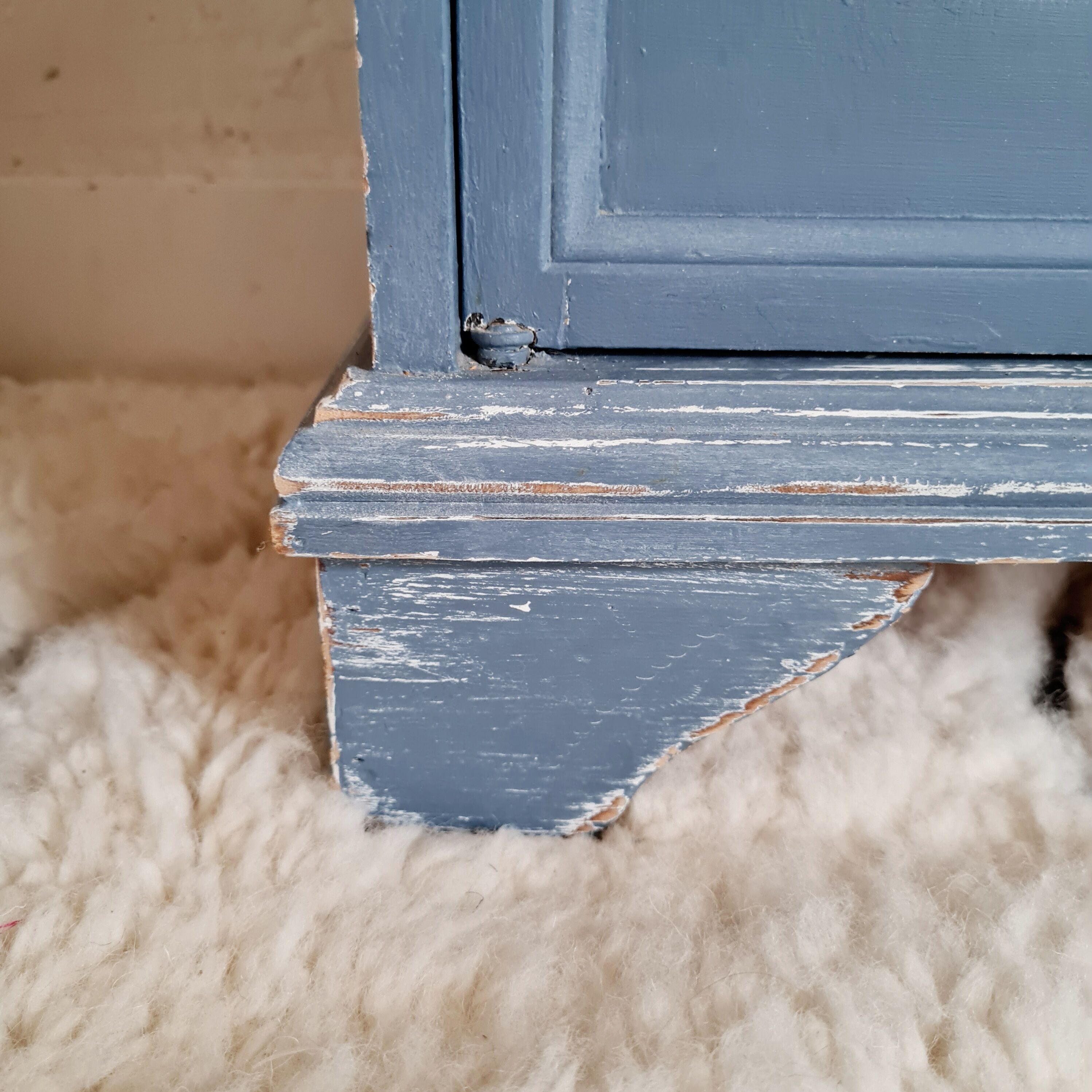 Parisian buffet in blue wood