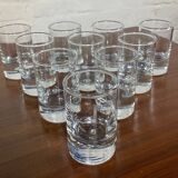Set of 10 vintage bubbled liquor glasses