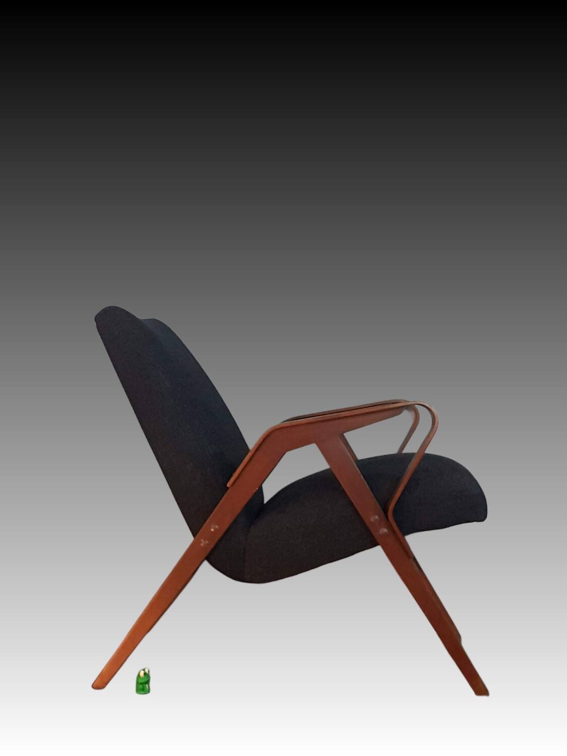 Jiràk armchair by tatra, czech vintage 1960s