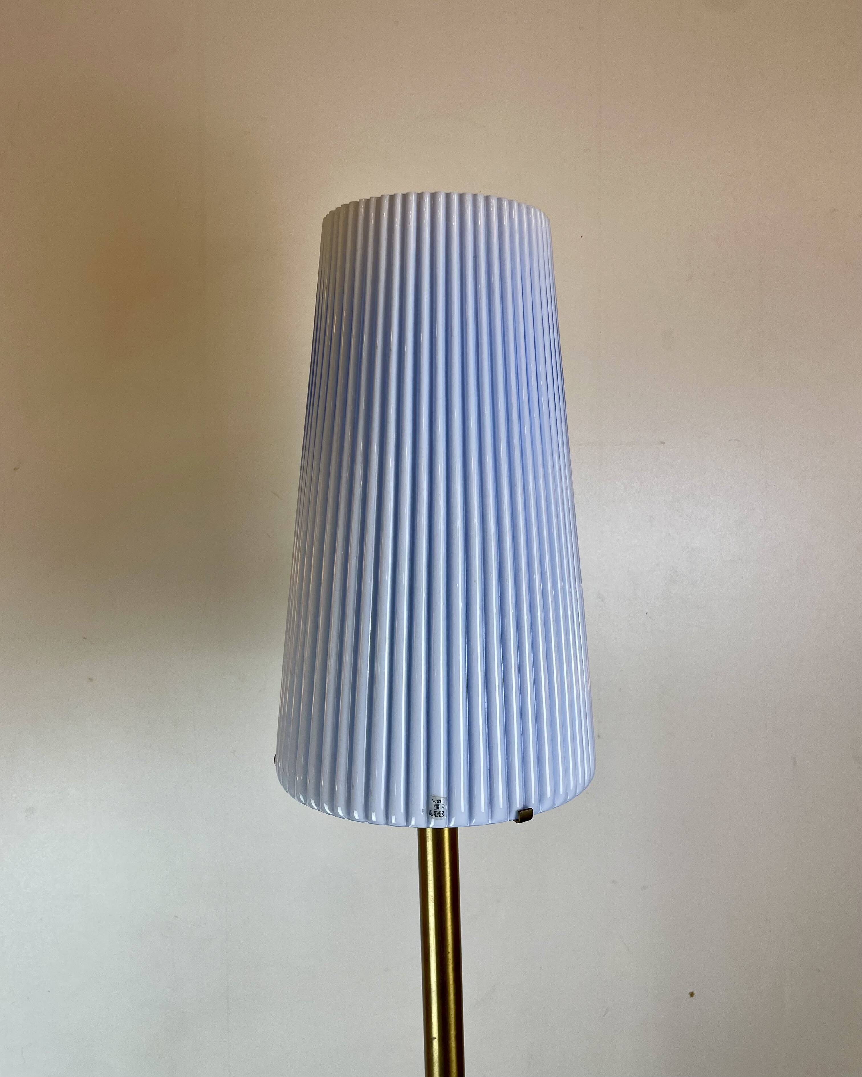 Murano Floor Lamp attributed to A. Toso, Italy, 1980s