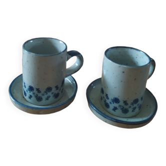 2 cups blue stonewarevintage