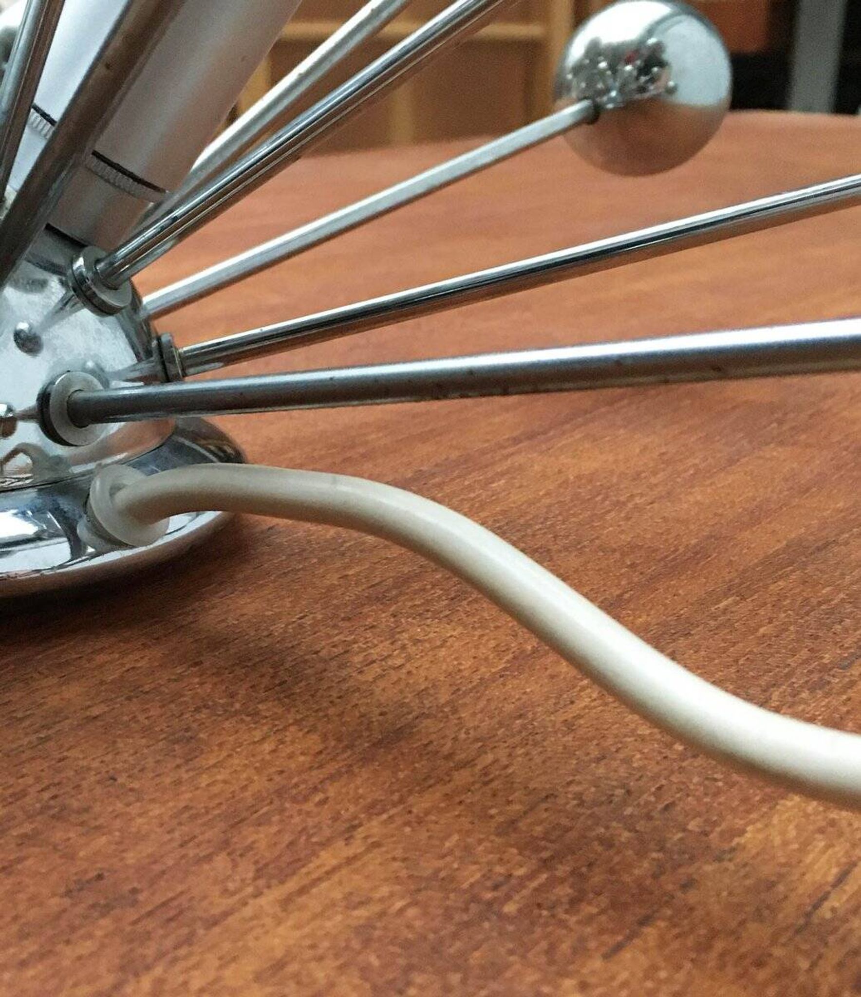 Lampe de table atomique allemande de l'âge spatial du milieu du siècle de Cosack