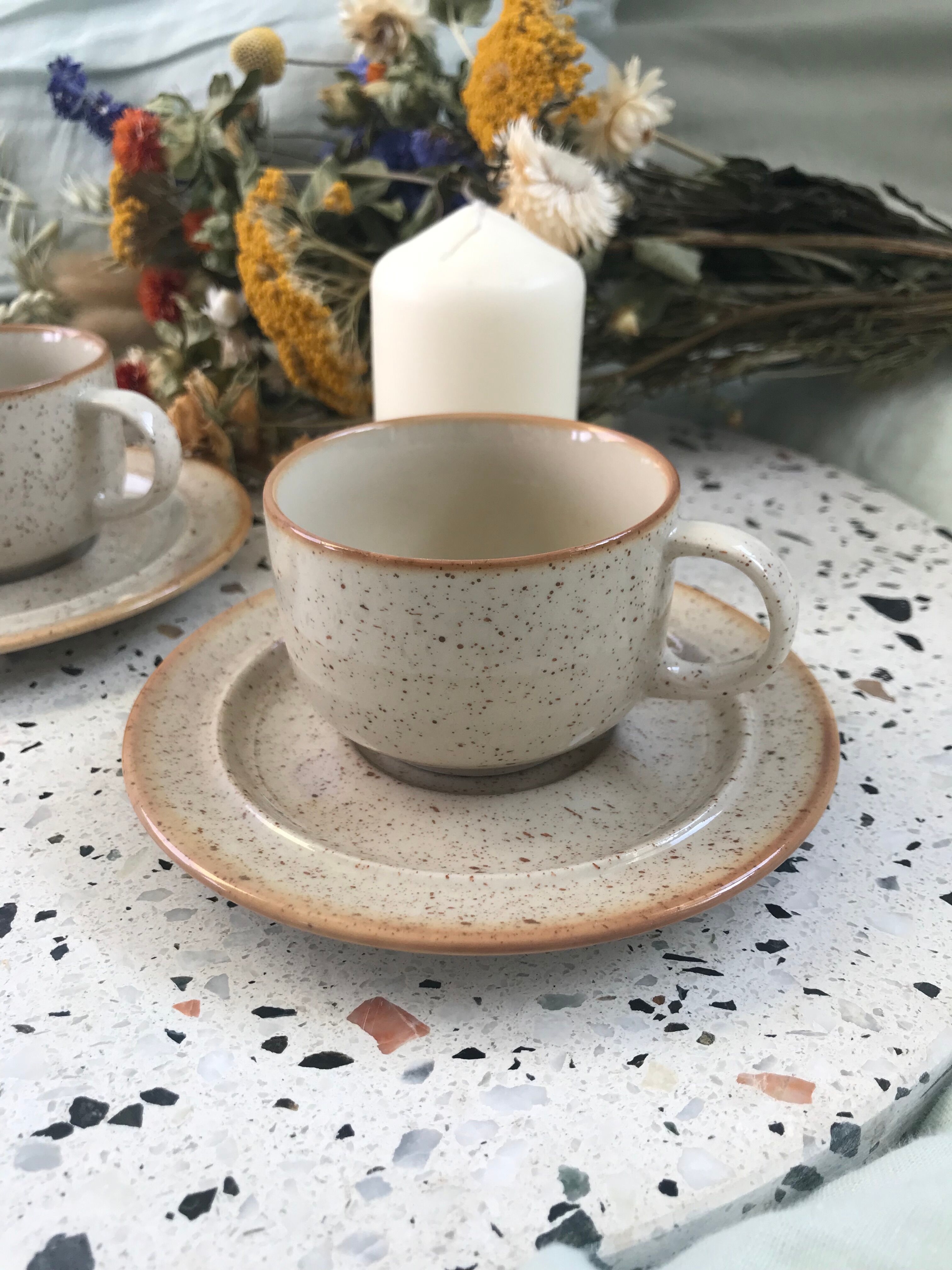 2 cups - saucers