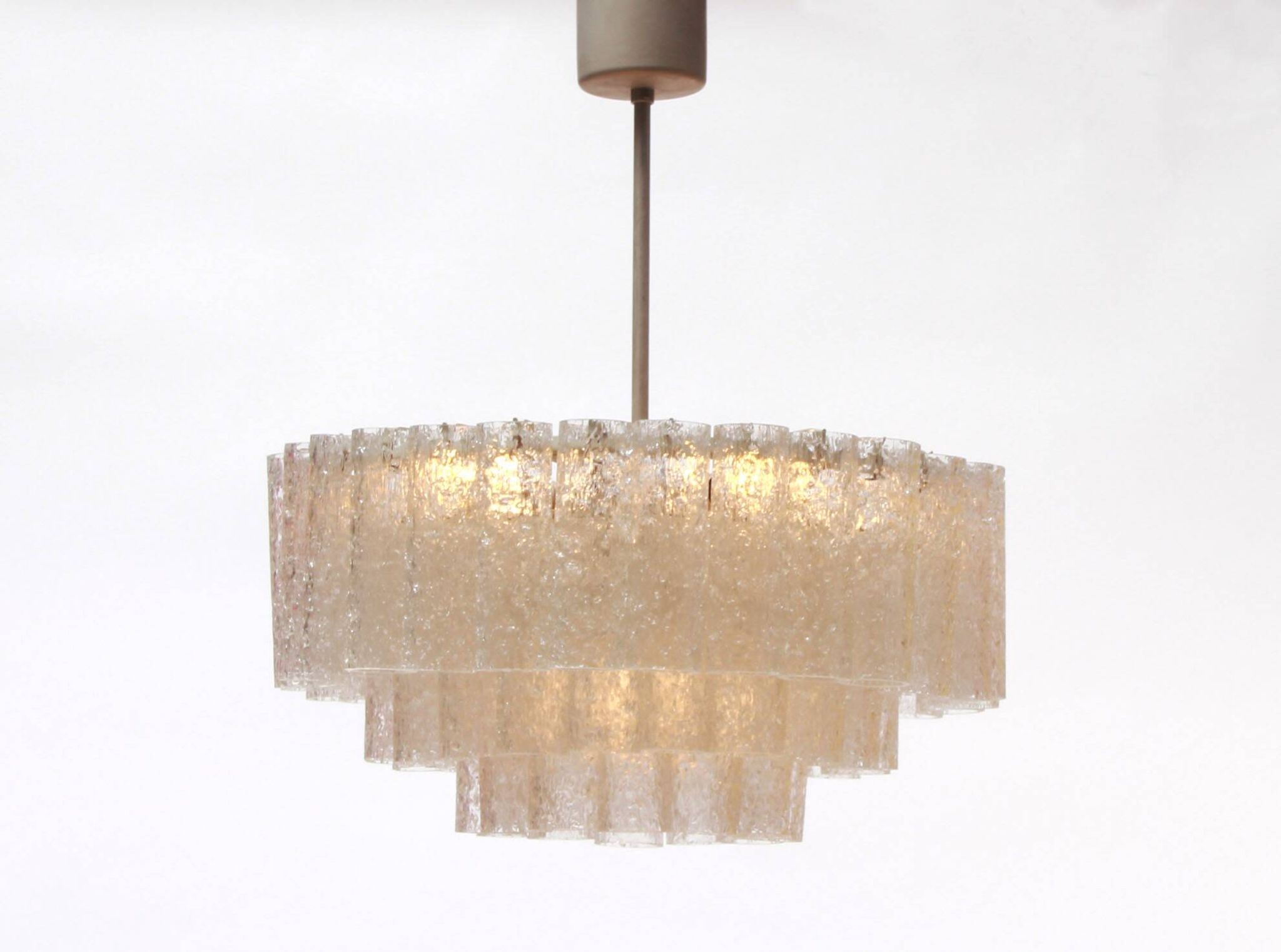 German 1960s chandelier with 60 cristall glass tubes