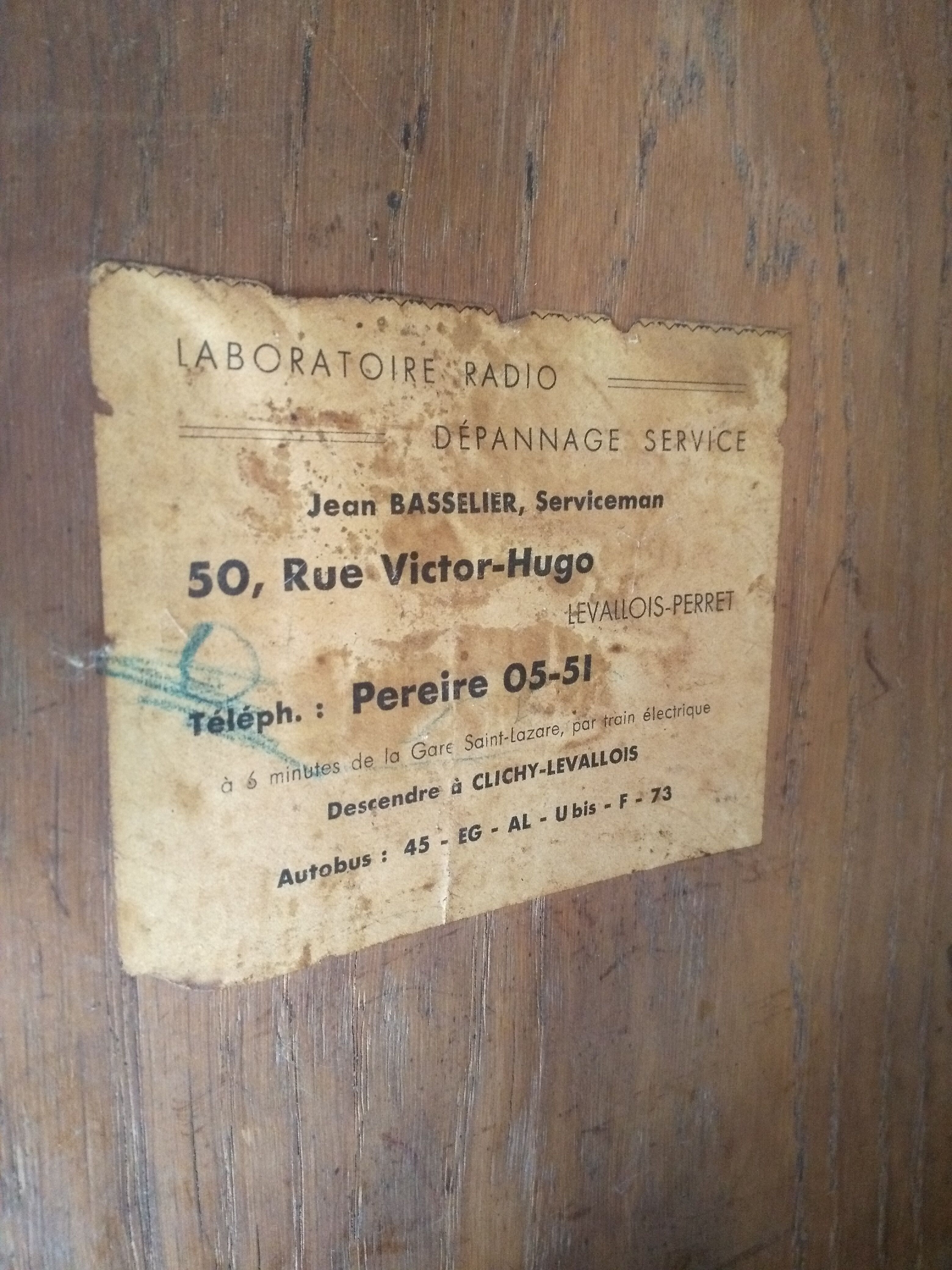 Art Deco wood and brass extra furniture