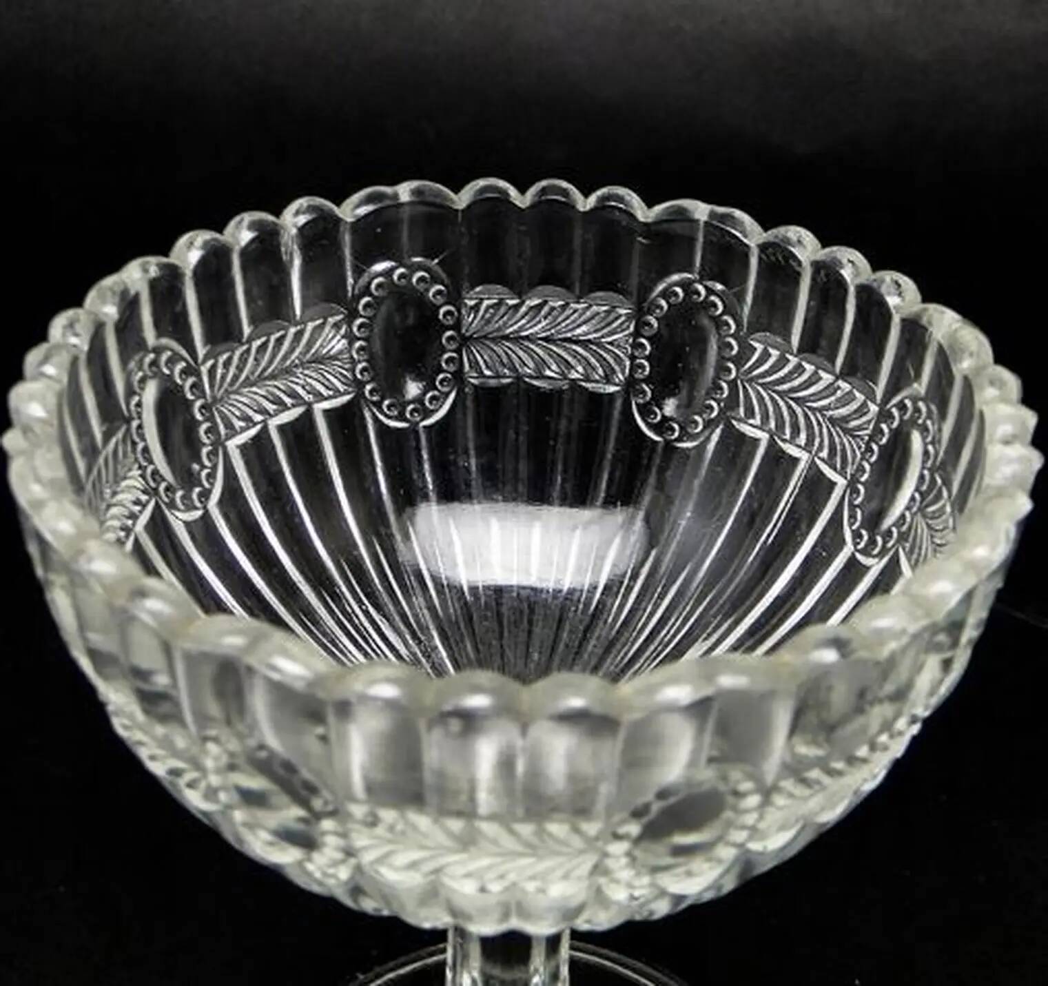 Basket-shaped pressed glass sugar bowl, Ząbkowice, Poland, 1970s