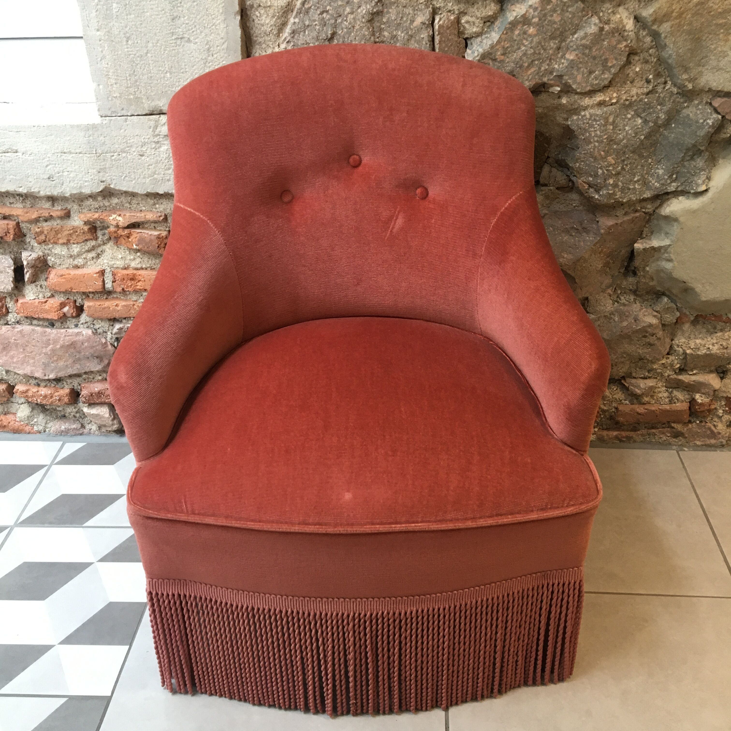 Fauteuil crapaud velours rose framboise