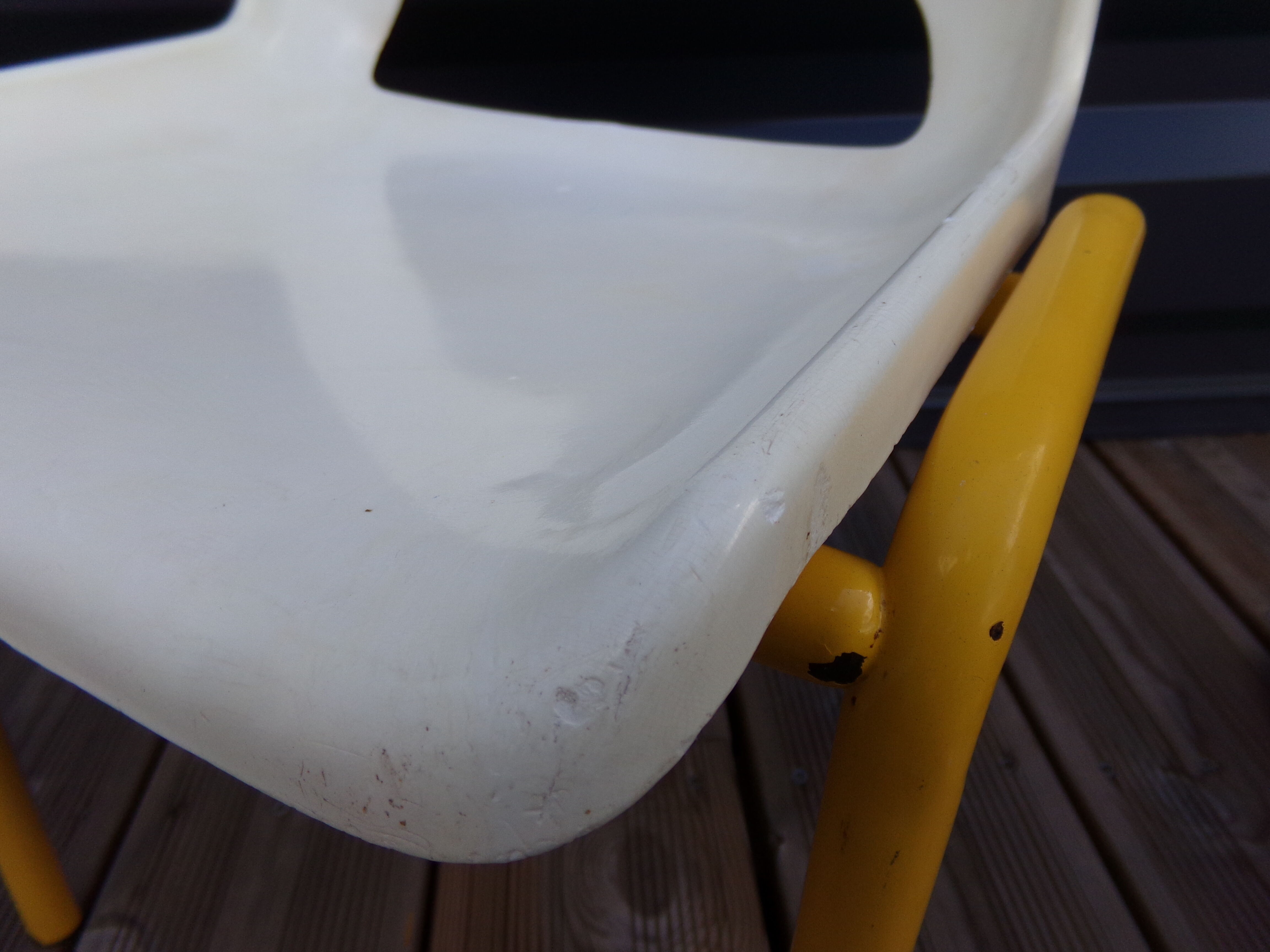 Kindergarten chair