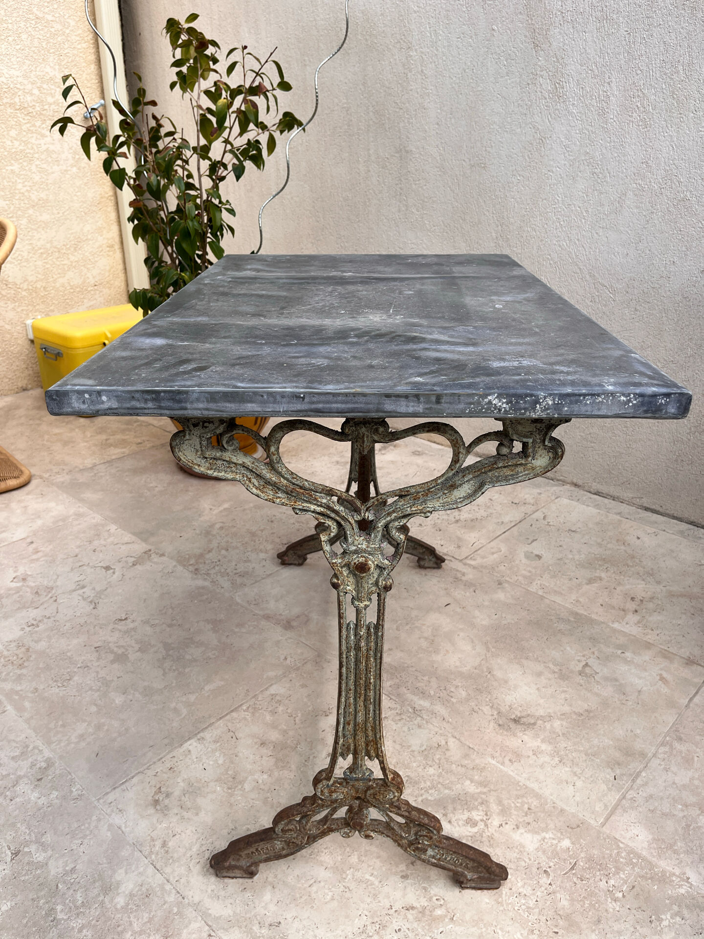 Table bistrot art nouveau 1900