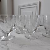 Lot of 8 crystal digestive glasses engraved 30s