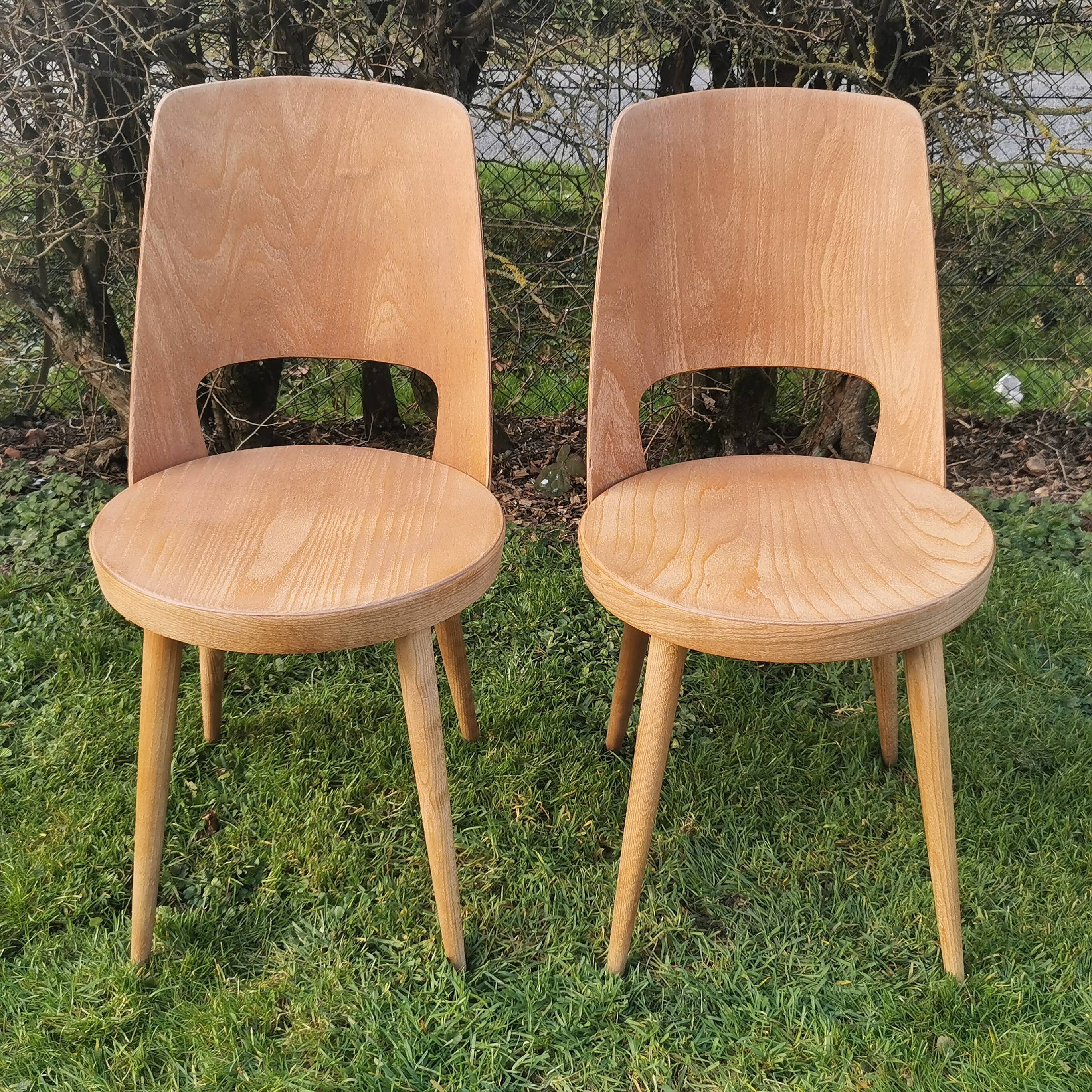 Baumann Mondor chairs