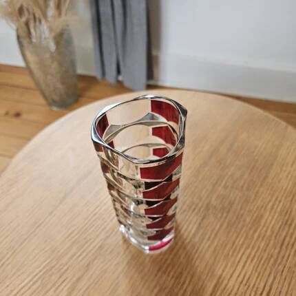 Vintage Windsor ruby vase in crystal - JG Durand for Luminarc