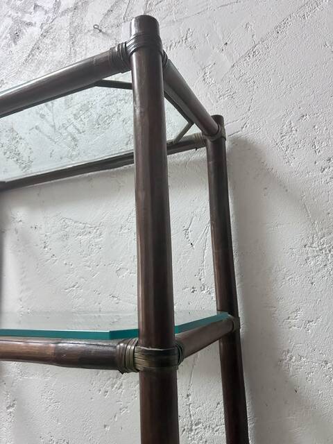 Etagère en bambou