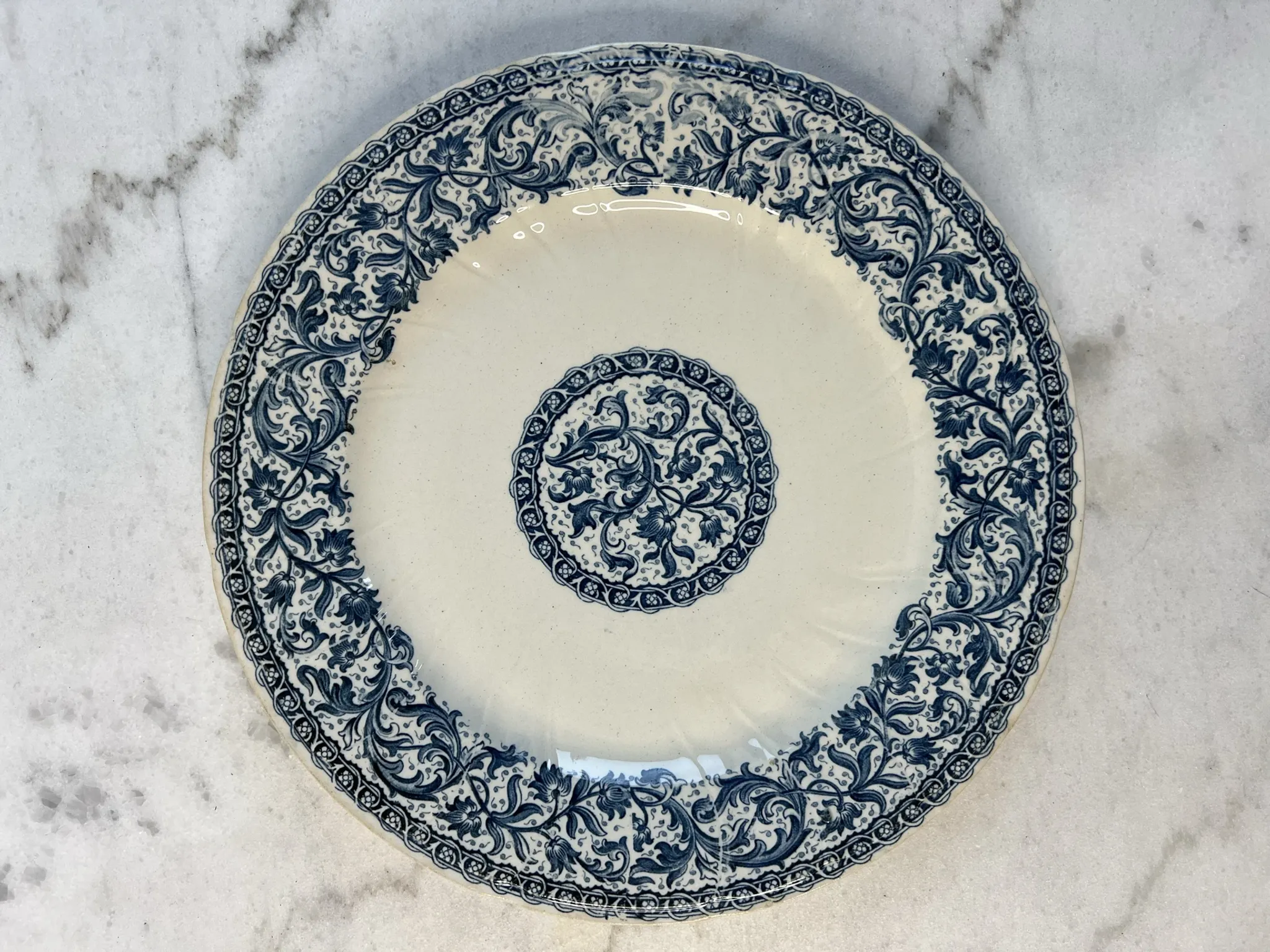 Assiette plate GIEN guirlandes