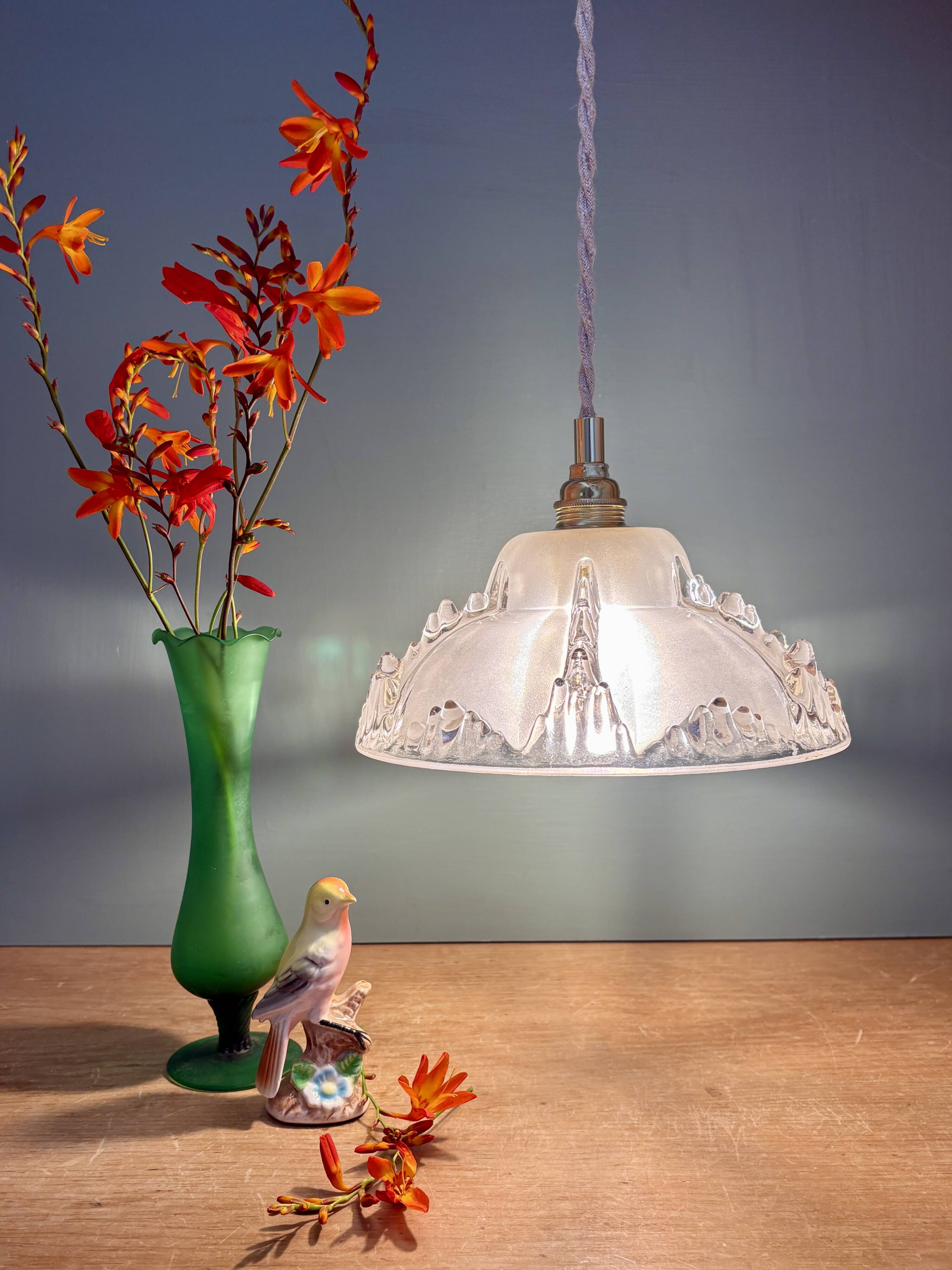 Vintage frosted glass pendant light (DF1)