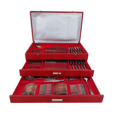 Ménagère 130 pieces en métal argenté orfèvrerie Platil