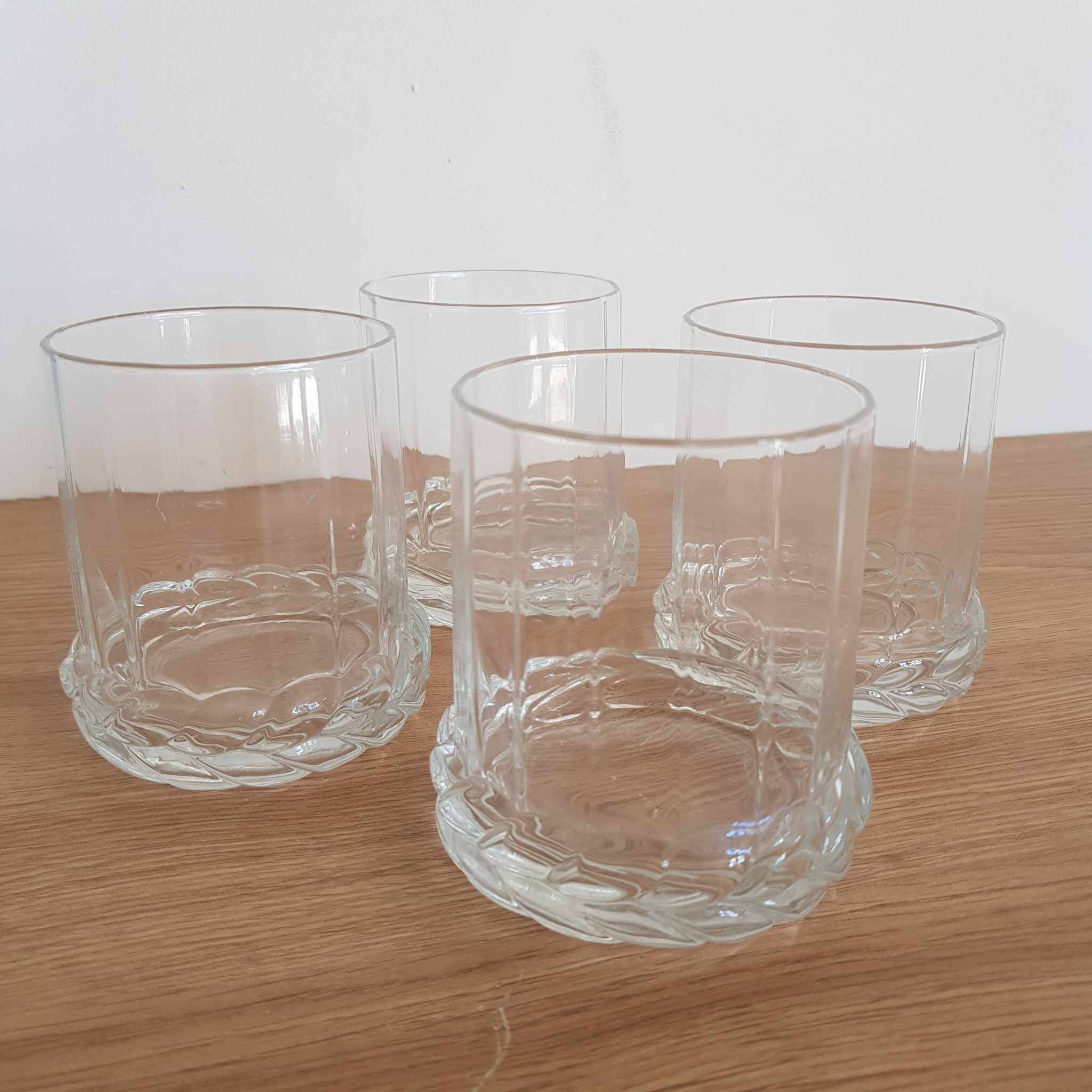 4*Large Original Stemmed Glasses