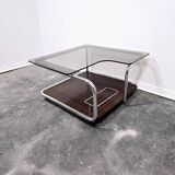 Table basse bauhaus en noyer des années 1970