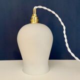 Vintage tulip ride in white opaline