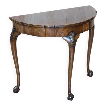 Console half-moon style Thomas Chippendale in flame mahogany.