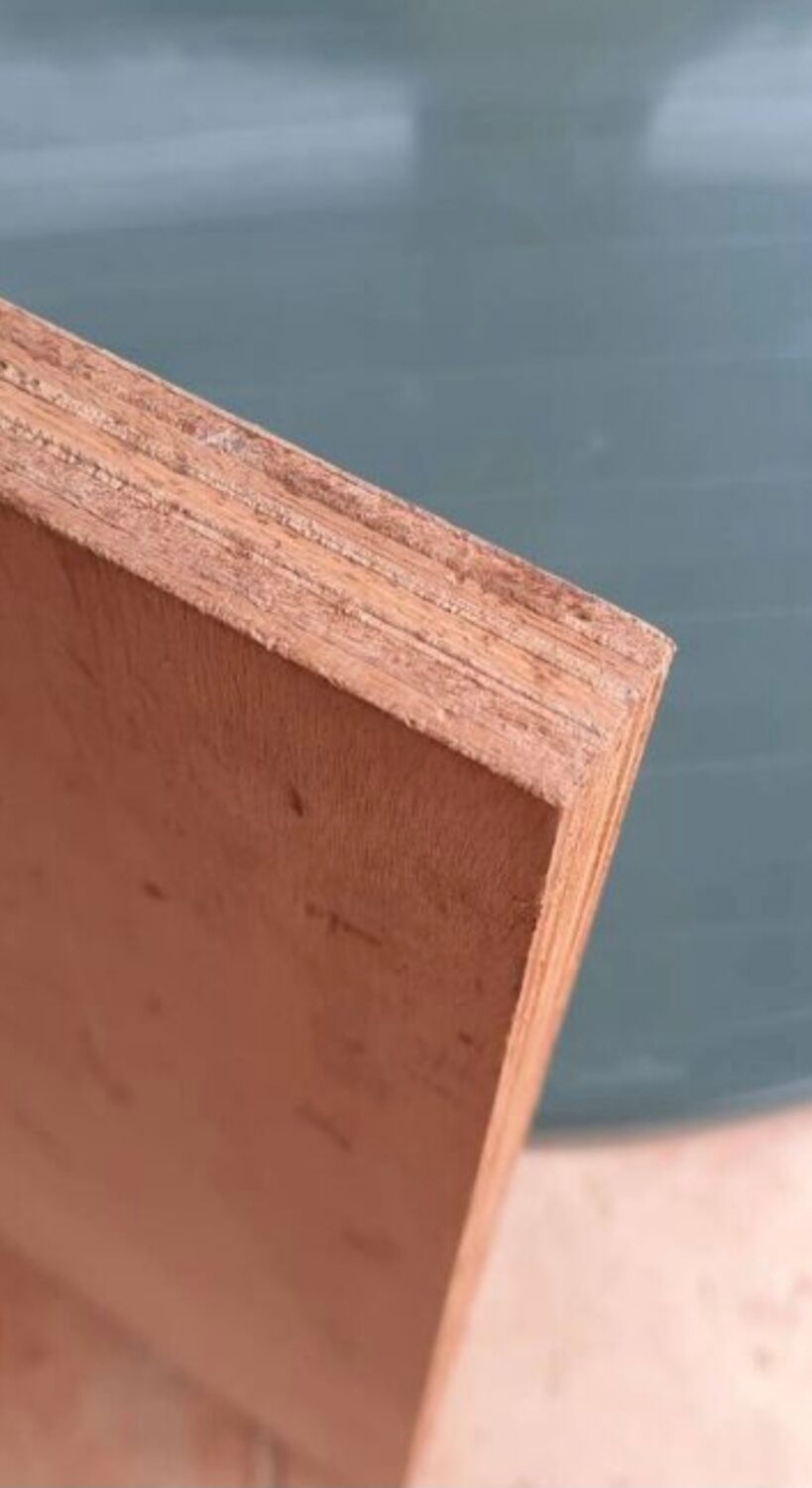 Oval table in cherry wood and zebra wood