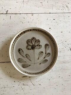 Lot of 6 dessert plates