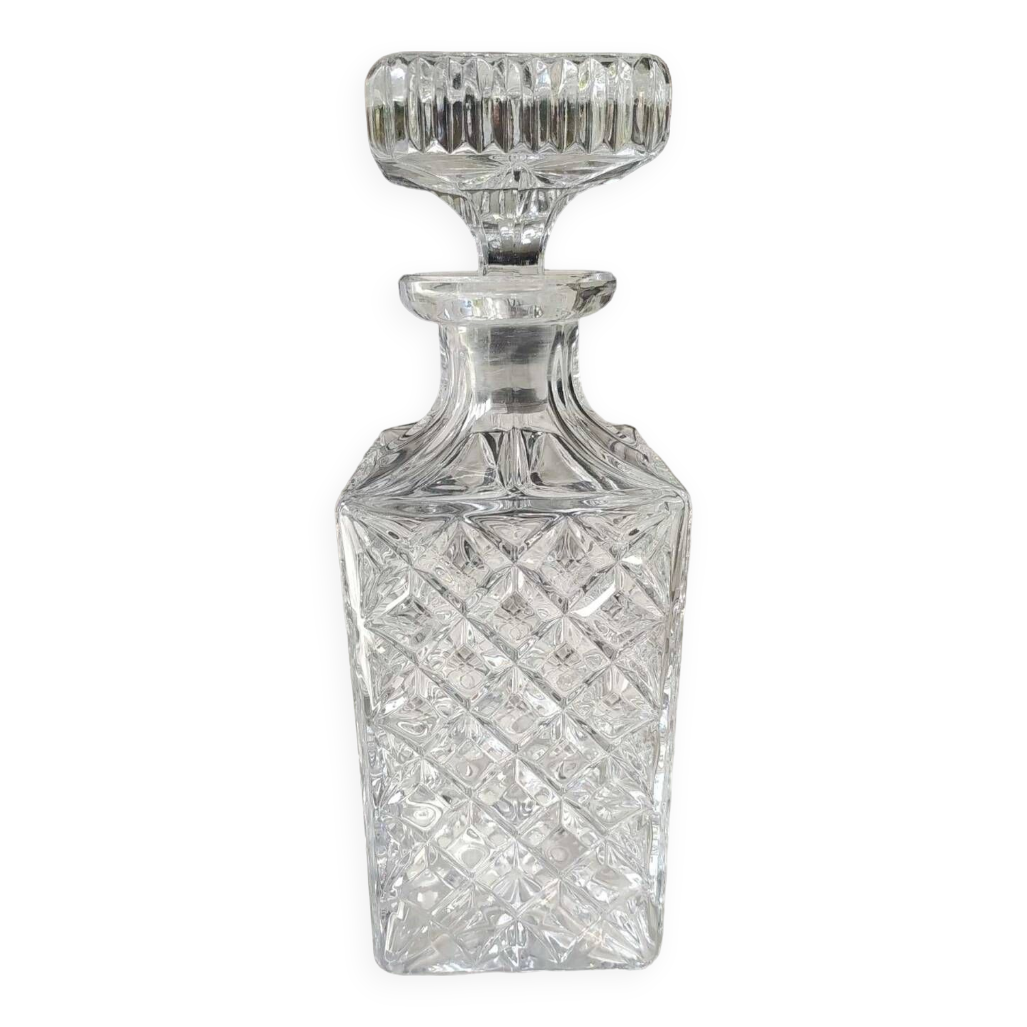 Whiskey decanter in bohemian crystal. boho-chic style. cross/diamond patterns. floral decor. high 25.5 cm