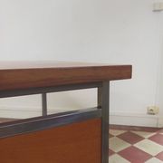 Bureau à caisson amovible dans le goût de Florence Knoll