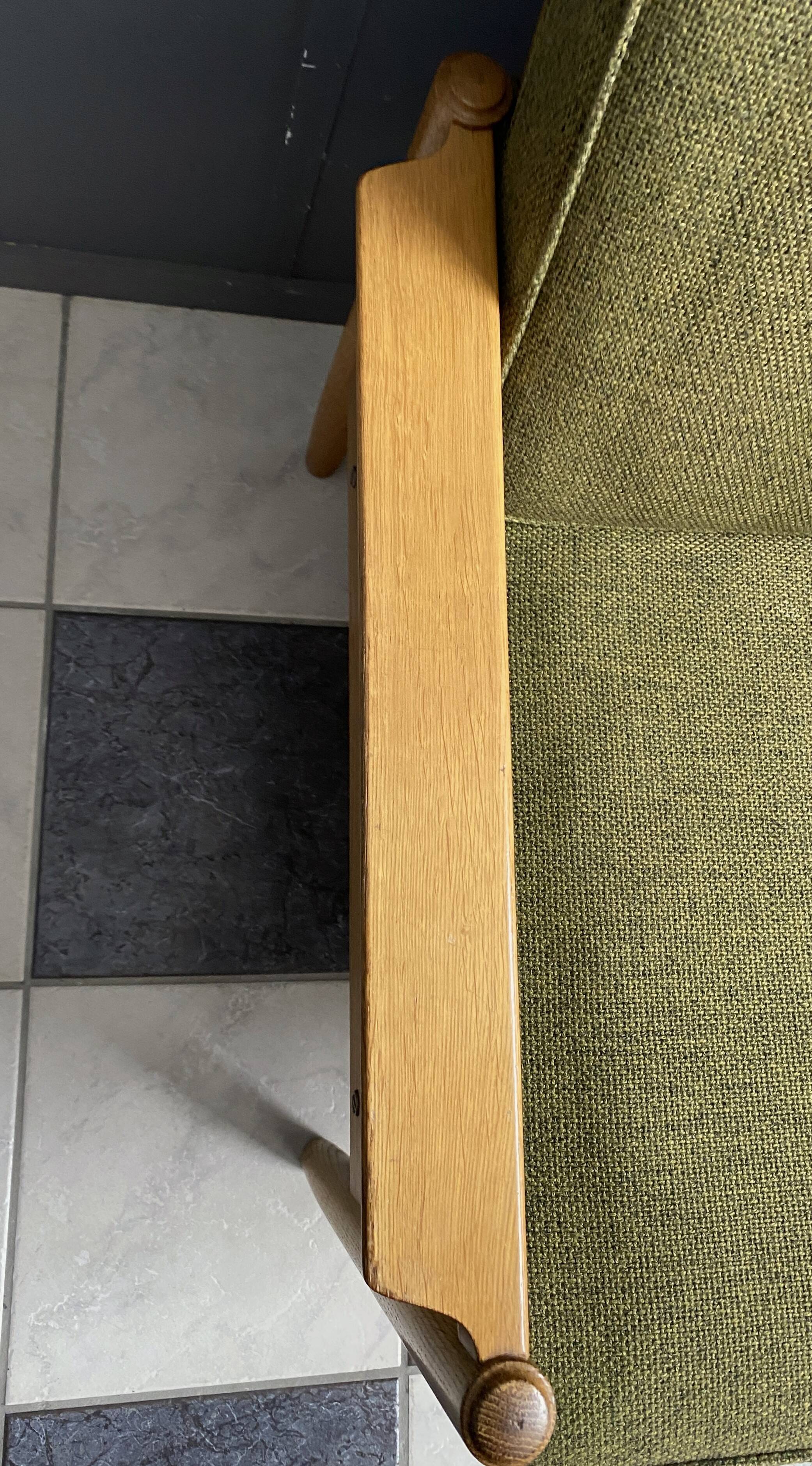 set of arm chairs in green fabric and wood 1960s