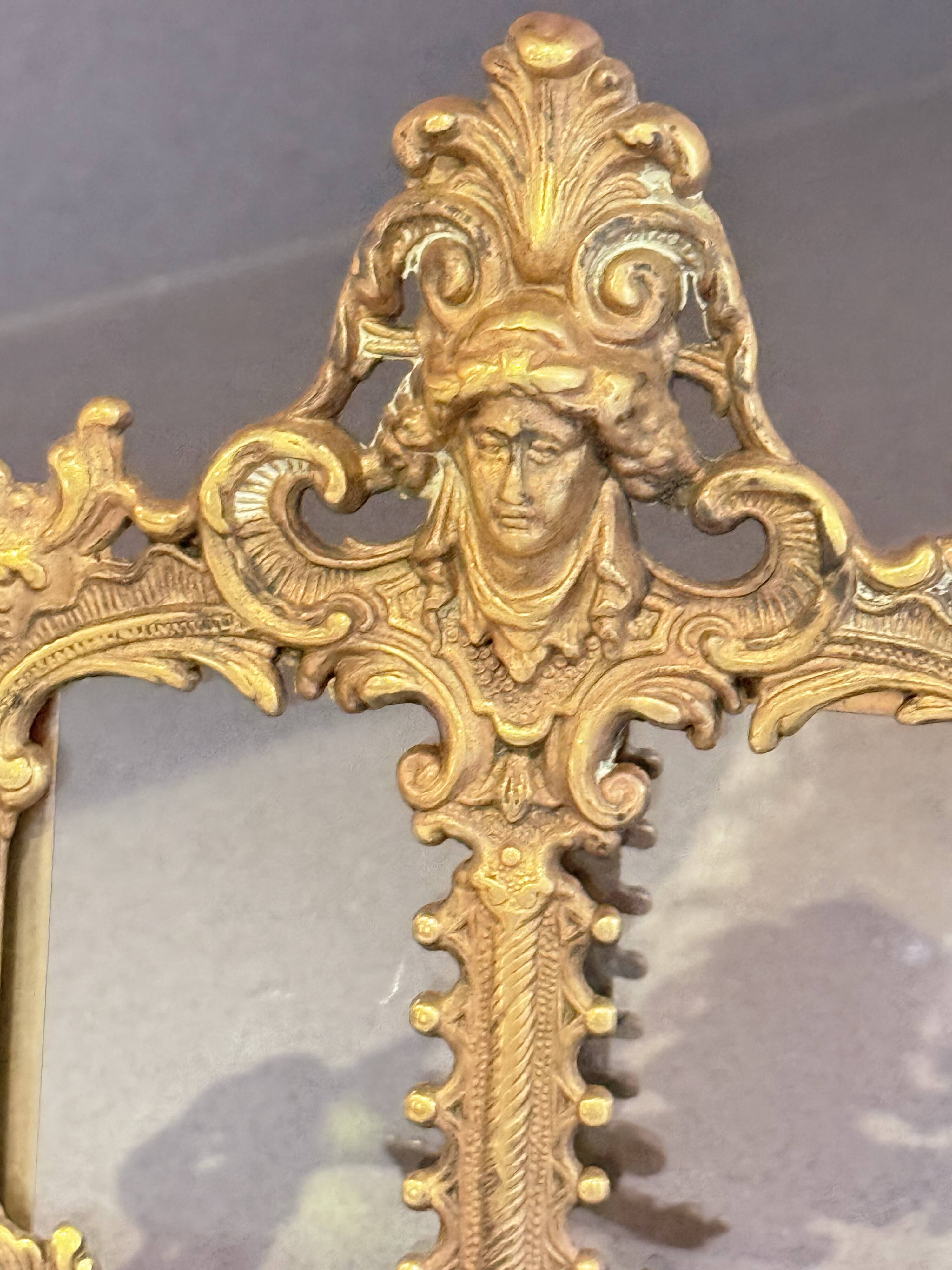 Paire de cadres en laiton doré rococo, cadres décoratifs antiques pour mur et table