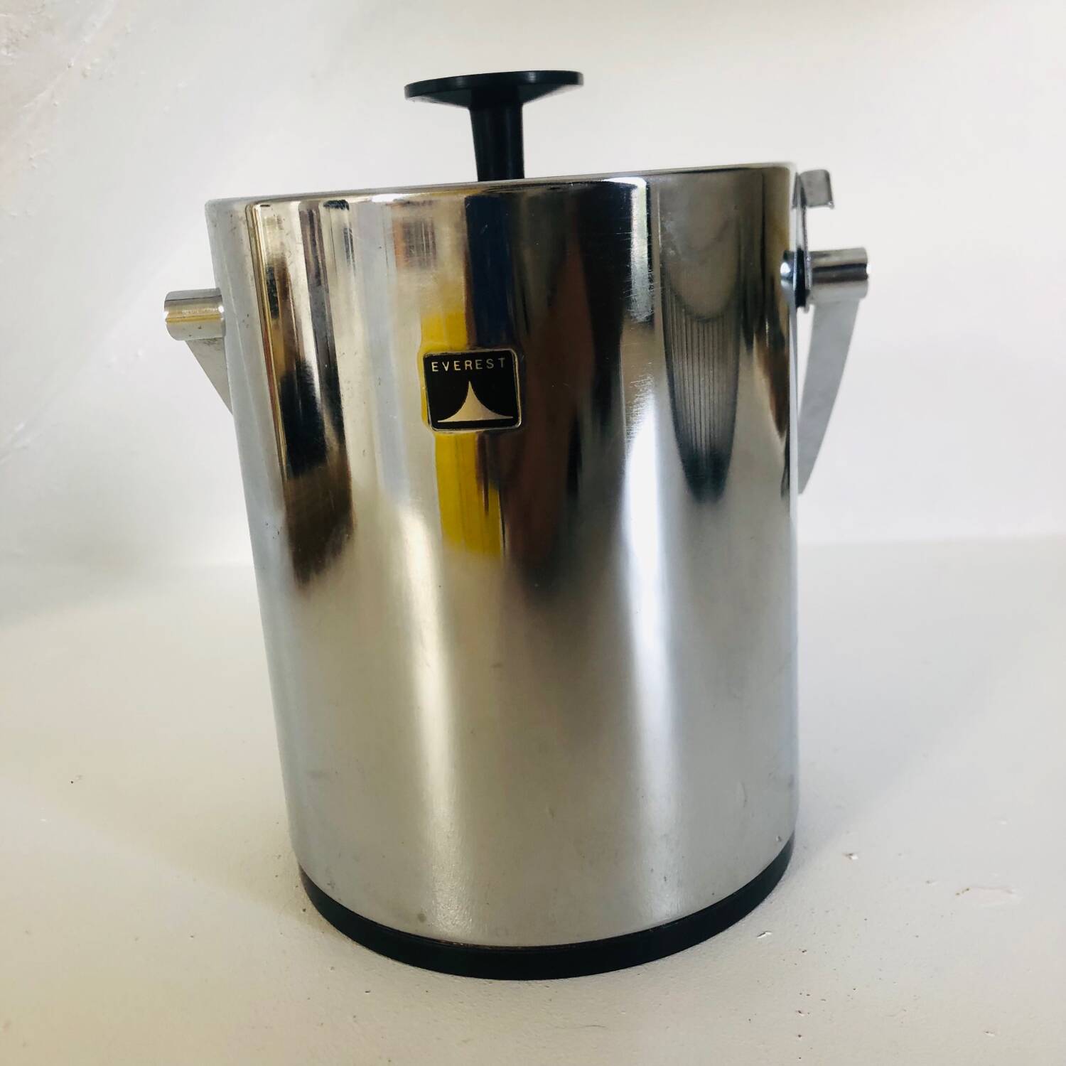 Everest vintage chrome ice bucket