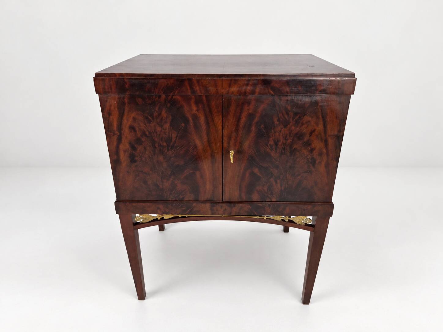 Swedish Grace Cabinet, Flamed Mahogany