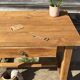 Table / Bureau ancien rénové – Pièce unique