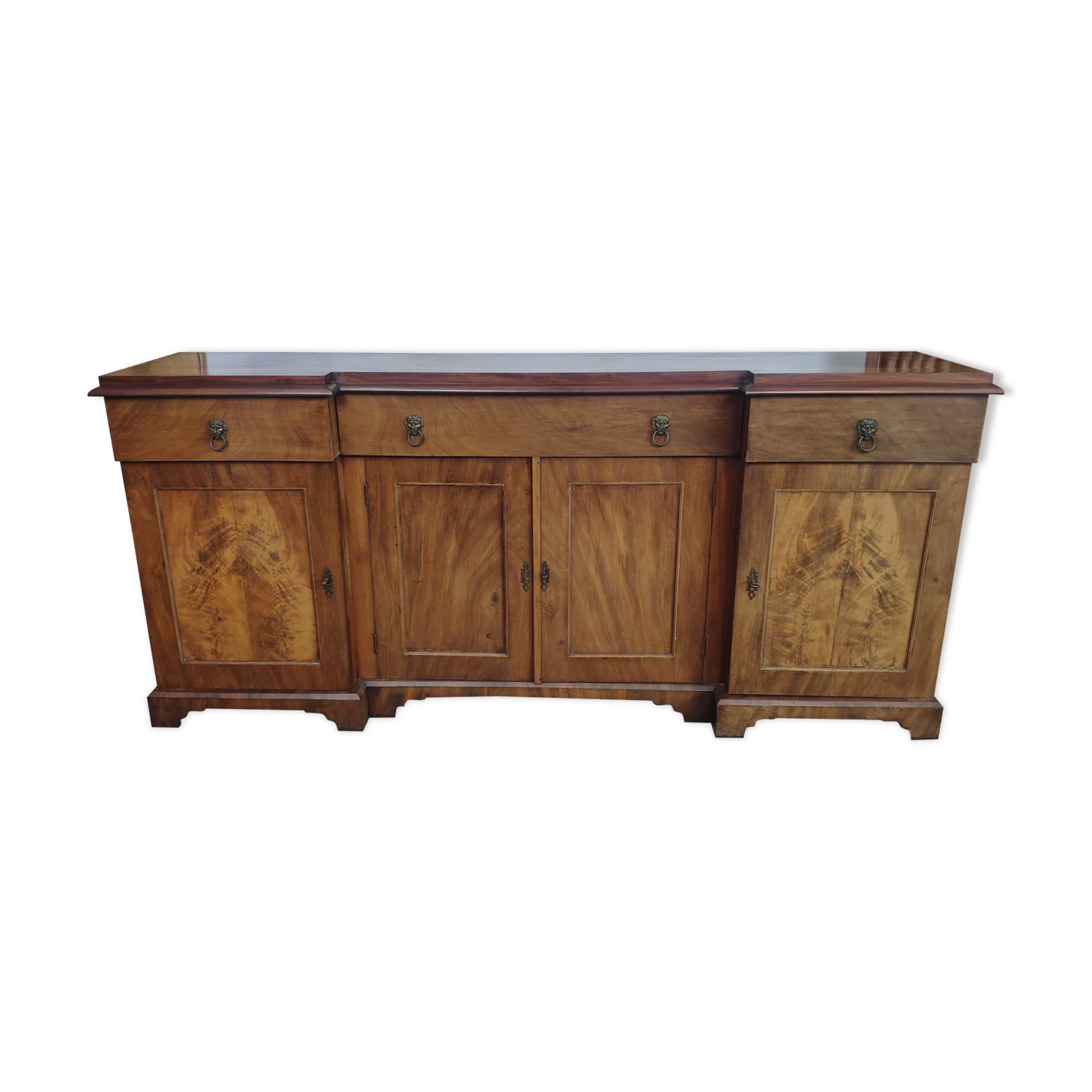 Walnut 4-door lion head sideboard